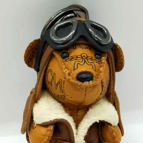 エムシーエム MCM ヴィセトス レザー ベアー ストラップ (Aviator Bear Animal Charm) レディース
