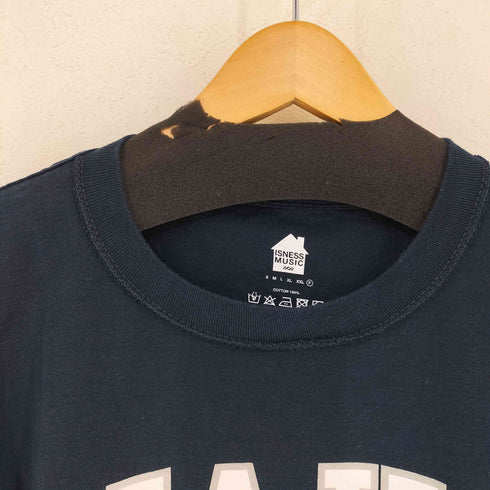 イズネス is-ness ISNESS MUSIC WAKE別注 S/S TEE WAKE メンズ FREE