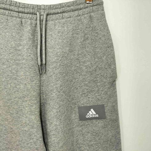 アディダス adidas エッセンシャルズ FeelVivid コットンフリース ストレートレッグスウェットパンツ メンズ JPN:M