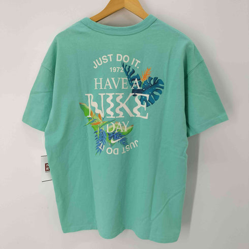 ナイキ NIKE Sportswear Essential Pocket Tee LAKE GREEN メンズ import:XXL