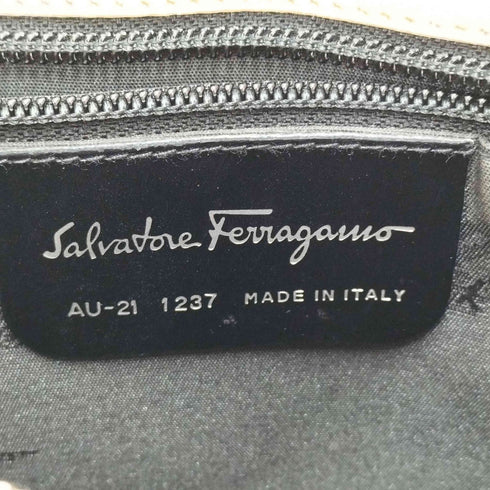 サルヴァトーレフェラガモ Salvatore Ferragamo クロコ型押し ハンドバッグ レディース