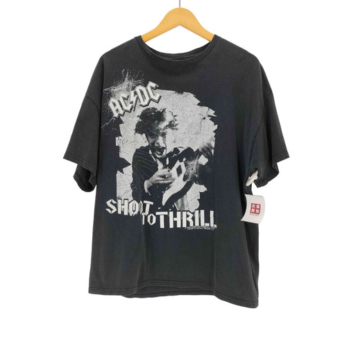 2009 shoot to thrill バンドTシャツ メンズ