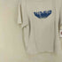 デラックス DELUXE フライヤープリント クルーネックTシャツ メンズ XL