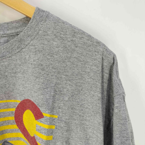 フルーツオブザルーム FRUIT OF THE LOOM colorado プリント クルーネックTシャツ メンズ import:XL