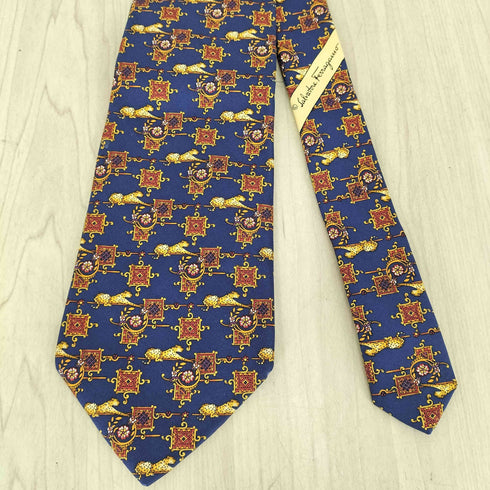 サルヴァトーレフェラガモ Salvatore Ferragamo MADE IN ITALY 総柄シルクネクタイ メンズ