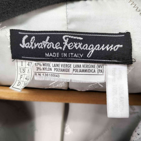 サルヴァトーレフェラガモ Salvatore Ferragamo ナイロン混ビッグカラージャケット レディース US 8