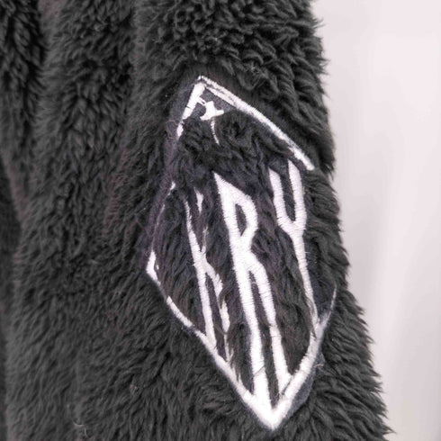 ケリークロージング KRY CLOTHING フード付きブラックフリースパーカー レディース