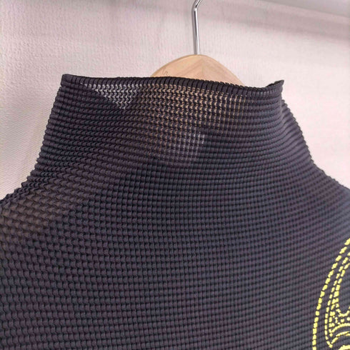 ミー イッセイミヤケ me ISSEY MIYAKE 22aw 総柄 ワッフルプリーツカットソー レディース