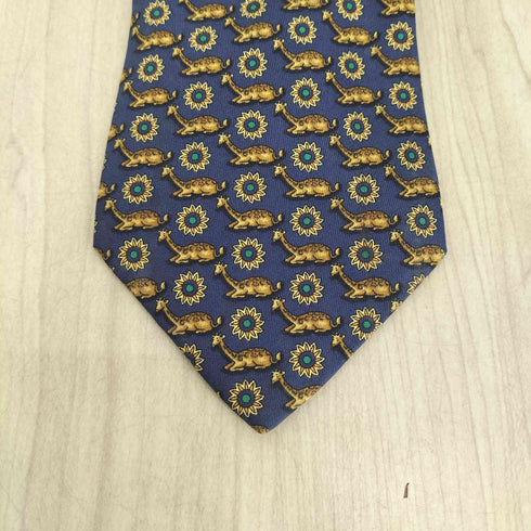 サルヴァトーレフェラガモ Salvatore Ferragamo 鹿柄 シルクネクタイ MADE IN ITALY メンズ