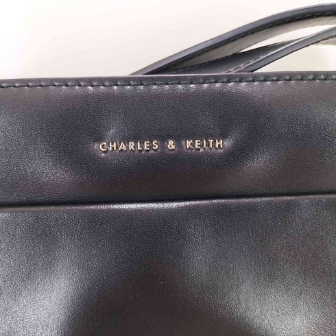 チャールズアンドキース CHARLES&KEITH Angular Bag スクエア レザー ショルダーバッグ レディース