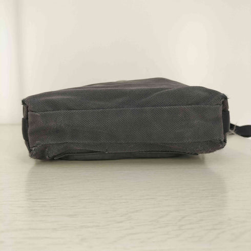 ノンネイティブ nonnative キャンバス ショルダーバッグ サコッシュ メンズ