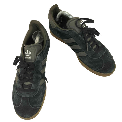 アディダスオリジナルス adidas Originals Gazelle Core Black/Pantone/Footwear White ガゼル スニーカー コアブラック/パントーン/フットウェアホワイト レディース JPN:24