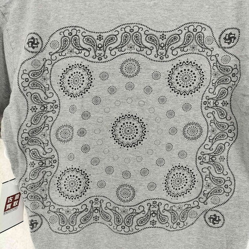 チャレンジャー CHALLENGER 背面バンダナプリント Tシャツ メンズ S