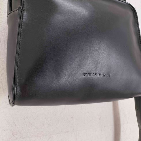 フェケテ FEKETE フェイクレザーショルダーバッグ レディース