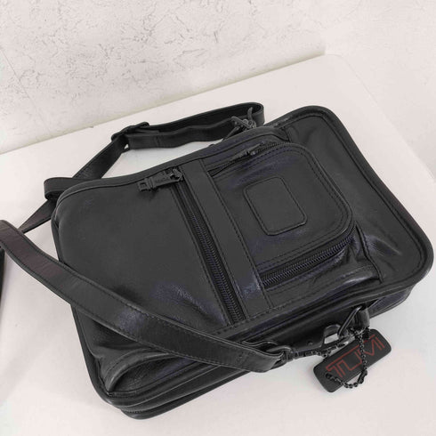 トゥミ TUMI Alpha ナッパレザー ショルダーバック トラベルオーガナイザー メンズ