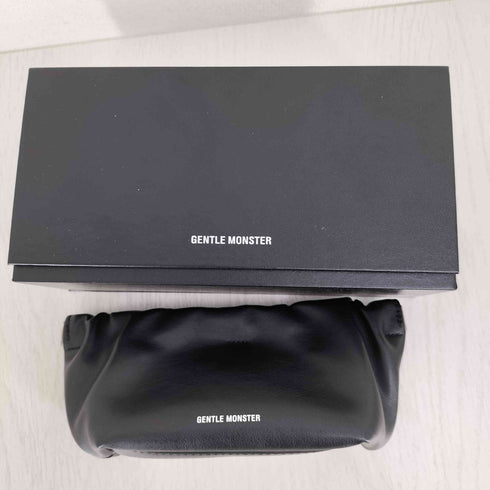 ジェントルモンスター GENTLE MONSTER Slo 01 ブラックフラットバーサングラス メンズ
