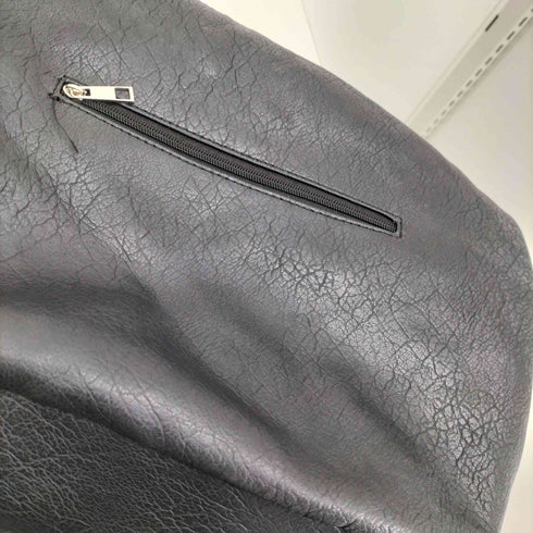 フロントデザイン レザー ショルダー バッグ レディース