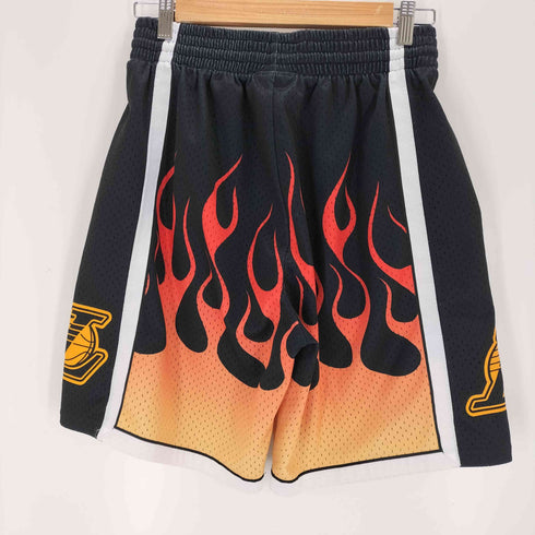 ミッチェルアンドネス mitchell&ness Flames Swingman Shorts メンズ JPN:S