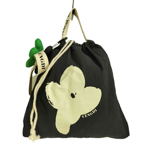 イアパピヨネ ear PAPILLONNER 24aw VENGDI チャーム付き巾着バッグ レディース