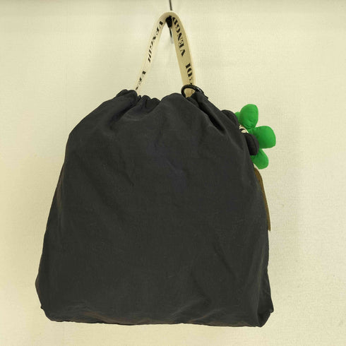 イアパピヨネ ear PAPILLONNER 24aw VENGDI チャーム付き巾着バッグ レディース