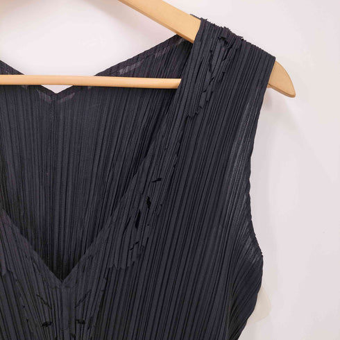 プリーツプリーズイッセイミヤケ PLEATS PLEASE ISSEY MIYAKE 11AW カッティングプリーツ ノースリーブ プリーツ ワンピース レディース JPN:4