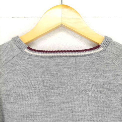 フレッドペリー FRED PERRY 刺繍Vネックニット メンズ L