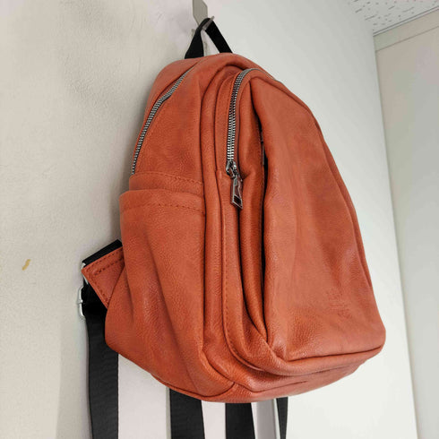 モンテロッソ Monte rosso レザー バックパック レディース
