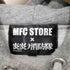 エムエフシーストア MFC STORE ロゴ刺繍 バックプリント 消防隊アニメコラボ HOODED TYPE1 メンズ JPN:M