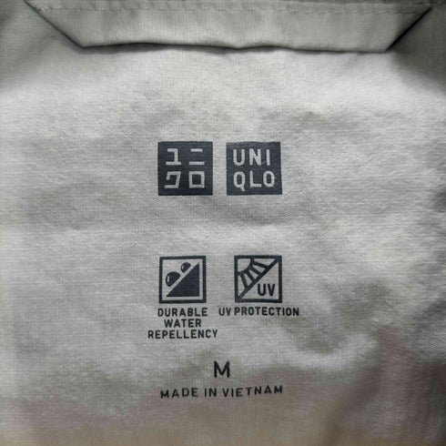 ユニクロ UNIQLO ポケッタブルUVカットパーカ(3Dカット) メンズ JPN:M