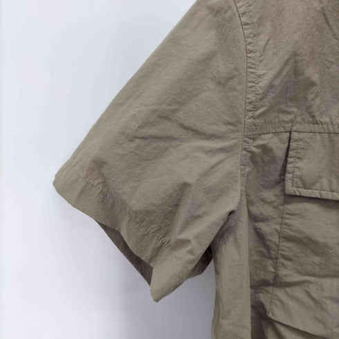 ゲス GUESS ナイロン混S/Sワークシャツ メンズ import:L