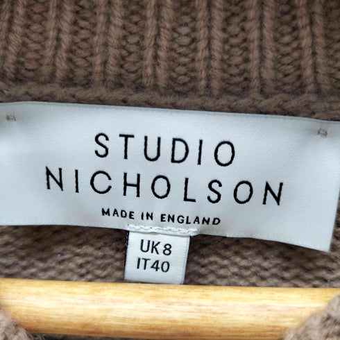 スタジオニコルソン STUDIO NICHOLSON Lago Sweater in Camel メンズ UK 8