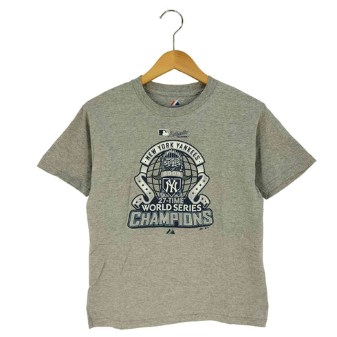 マジェスティック MAJESTIC 2009 MLB WORLD SERIES CHAMPIONSプリント Tシャツ メンズ import:M