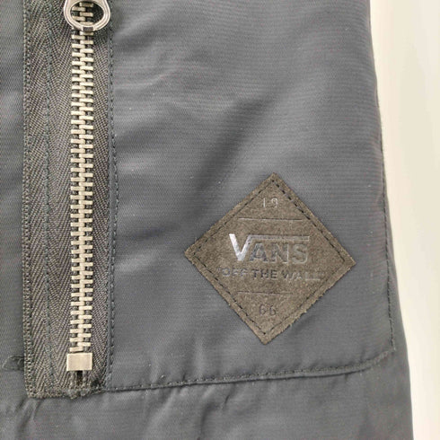 バンズ VANS パテッド ナイロンフーデッドジャケット メンズ import:L