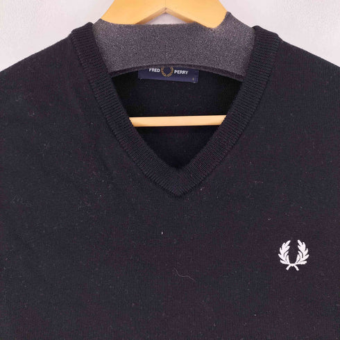 フレッドペリー FRED PERRY Vネックニット メンズ JPN:S