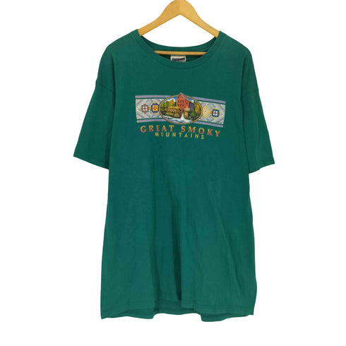 フルーツオブザルーム FRUIT OF THE LOOM CREAT SMOKY MOUNTAINS フロントプリントクルーネックTシャツ メンズ JPN:XL