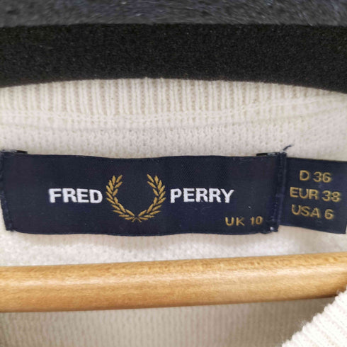 フレッドペリー FRED PERRY クラシックティップドVネックニット メンズ import:M