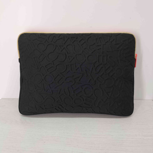 マークバイマークジェイコブス Marc by Marc Jacobs ロゴデザインPCケース レディース