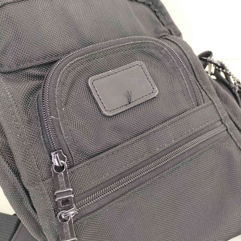 トゥミ TUMI USA製 212D3 ショルダー サコッシュ バッグ メンズ