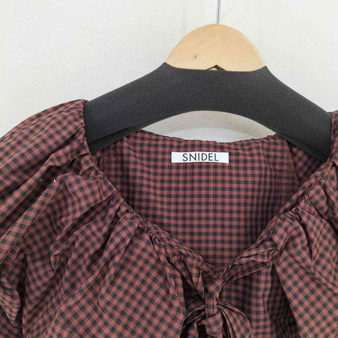 スナイデル snidel Sustainableボリュームボウタイブラウス レディース ONE SIZE