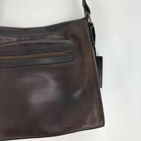 マザーハウス MOTHERHOUSE フラップ レザーショルダーバック メンズ