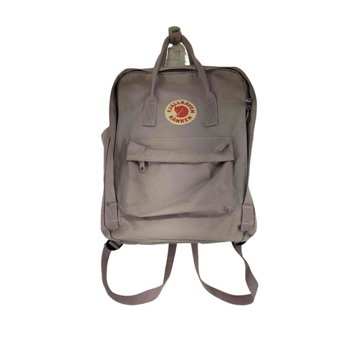 フェールラーベンカンケン FJALLRAVEN KANKEN スクエアナイロンバックパック レディース
