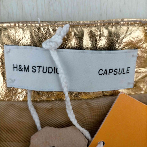 エイチアンドエム H&M アイレットディティールレザーミニショートパンツ レディース 42