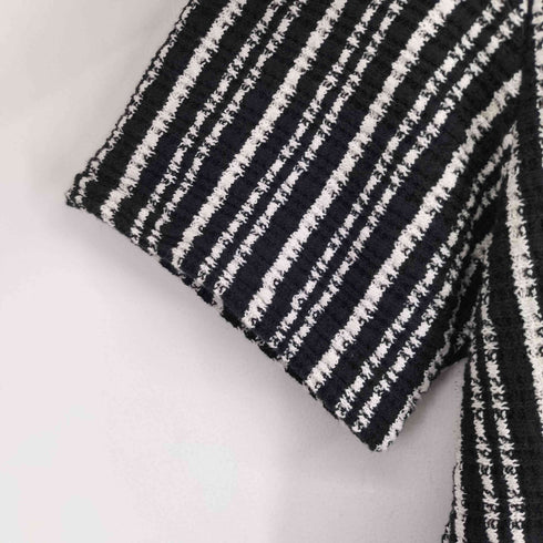 ザラ ZARA T-SHIRT WITH VERTICAL STRIPES メンズ import:L