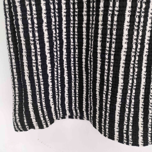 ザラ ZARA T-SHIRT WITH VERTICAL STRIPES メンズ import:L