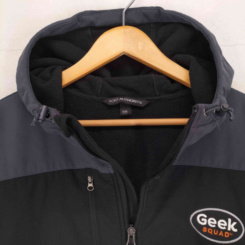 ポートオーソリティ Port Authority GEEK SQUAD ワッペンデザインボンディングジャケット メンズ 2XL