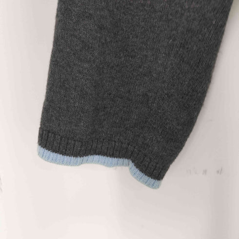 バーバリーブラックレーベル BURBERRY BLACK LABEL ワンポイント刺繍ロゴVネックセーター メンズ JPN:2