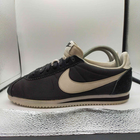 ナイキ NIKE WMNS CLASSIC CORTEZ NYLON ウィメンズ クラシック コルテッツ ナイロン メンズ JPN:26.5