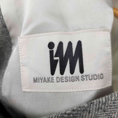 ミヤケデザインスタジオ im MIYAKE DESIGN STUDIO 4連ボタンインナーベスト メンズ JPN:L