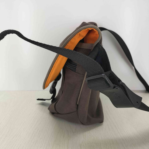 クランプラー CRUMPLER 裏地リップストップ ショルダーバッグ メンズ