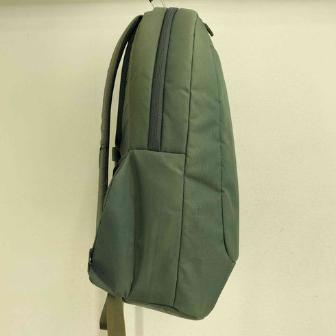 インケース incase ロゴ バックパック メンズ